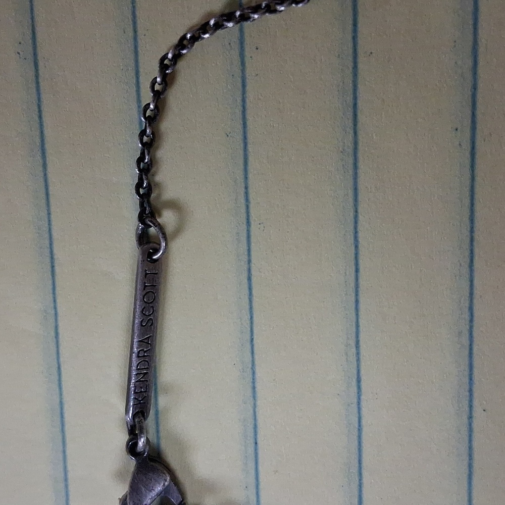 Kendra Scott Necklace - Picture 2 of 4